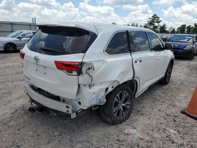 Photo 4 from auction – 2019 TOYOTA HIGHLANDER with VIN 5TDZZRFH7KS332788