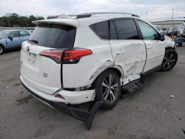 Photo 4 from auction – 2017 TOYOTA RAV4 XLE with VIN 2T3RFREV4HW693001