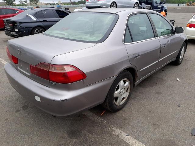 Photo 4 from auction – 2000 HONDA ACCORD with VIN 1HGCG1653YA039769