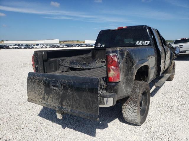 Photo 4 from auction – 2006 CHEVROLET SILVERADO with VIN 1GCHC23D56F143391