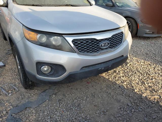 Photo 9 from auction – 2012 KIA SORENTO EX with VIN 5XYKUDA26CG194021