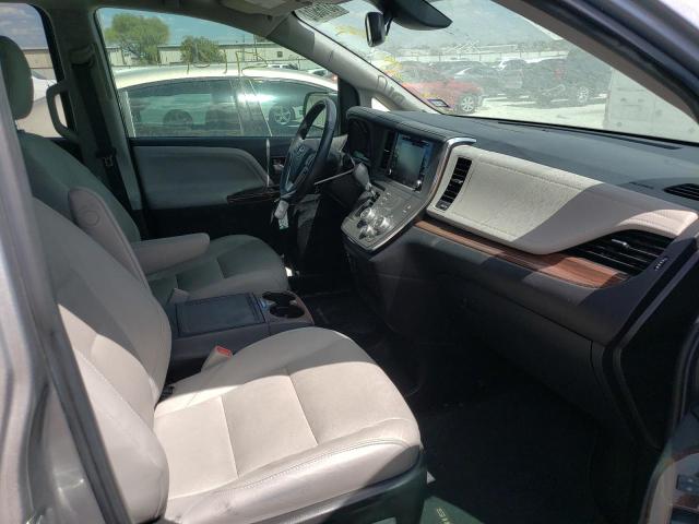 Photo 5 from auction – 2018 TOYOTA SIENNA XLE with VIN 5TDYZ3DC3JS910268