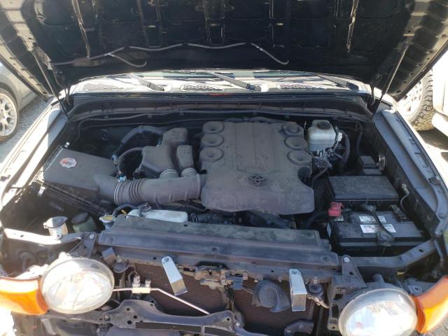 Photo 7 from auction – 2011 TOYOTA FJ CRUISER with VIN JTEBU4BF2BK110301