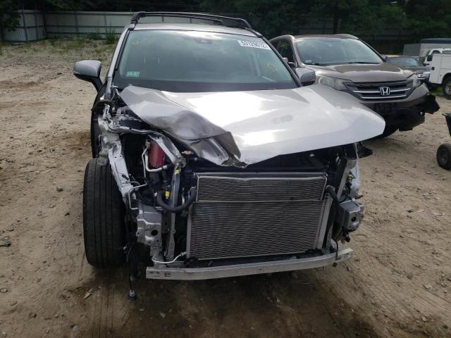 Photo 9 from auction – 2021 TOYOTA RAV4 XLE with VIN 4T3R6RFV0MU017444