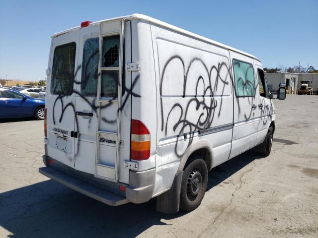 Photo 4 from auction – 2005 DODGE SPRINTER 2 with VIN WD0PD644755811170