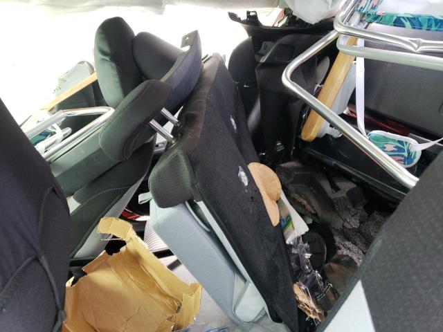 Photo 6 from auction – 2018 TOYOTA PRIUS with VIN JTDKARFU3J3067342