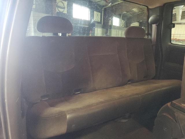 Photo 6 from auction – 2005 GMC SIERRA K25 with VIN 1GTHK29U05E177303