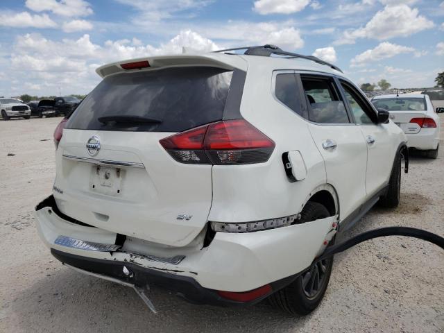 Photo 4 from auction – 2017 NISSAN ROGUE S with VIN 5N1AT2MT2HC815740