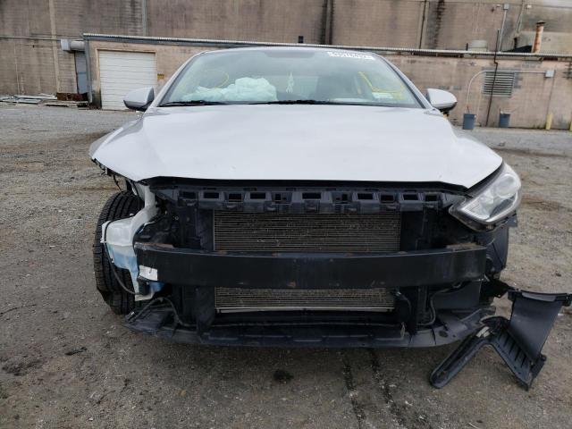 Photo 9 from auction – 2017 HYUNDAI ELANTRA SE with VIN 5NPD74LF1HH071002