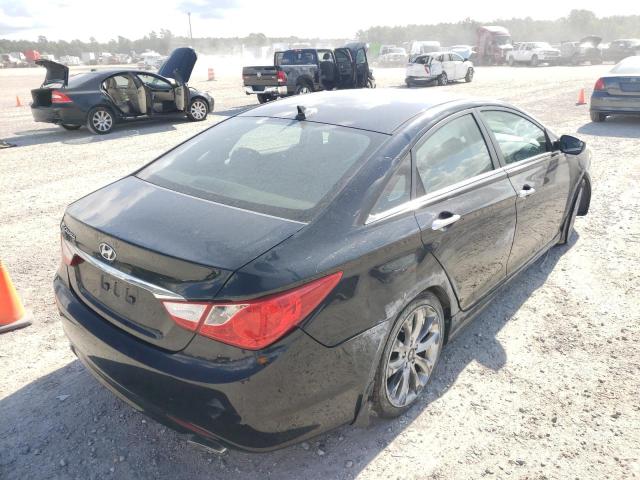 Photo 4 from auction – 2011 HYUNDAI SONATA SE with VIN 5NPEC4AC9BH306570