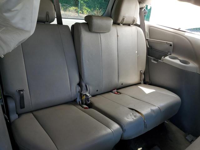 Photo 9 from auction – 2011 TOYOTA SIENNA XLE with VIN 5TDDK3DCXBS018166
