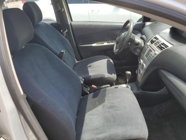 Photo 5 from auction – 2007 TOYOTA YARIS with VIN JTDBT923671087516