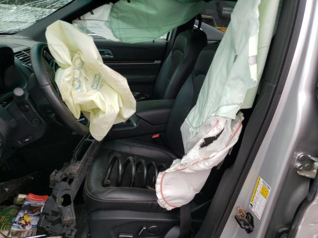 Photo 5 from auction – 2016 FORD EXPLORER L with VIN 1FM5K8F88GGA36172