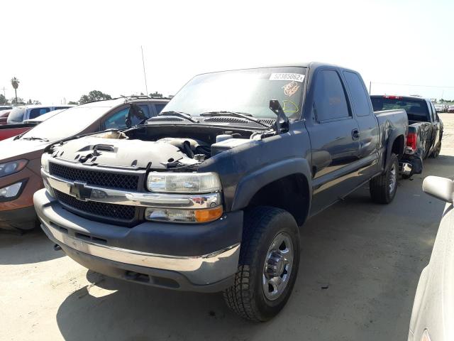 Photo 2 from auction – 2001 CHEVROLET SILVERADO with VIN 1GCHC29UX1E323326