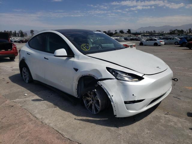 TESLA MODEL Y 2022 with VIN 7SAYGDEEXNF380471 - Photo from auction
