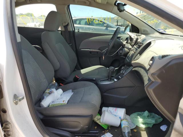 Photo 5 from auction – 2014 CHEVROLET SONIC LS with VIN 1G1JA5SH3E4120644