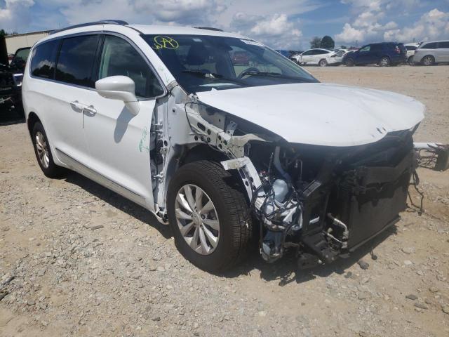 CHRYSLER PACIFICA T 2018 with VIN 2C4RC1BG1JR263006 - Photo from auction