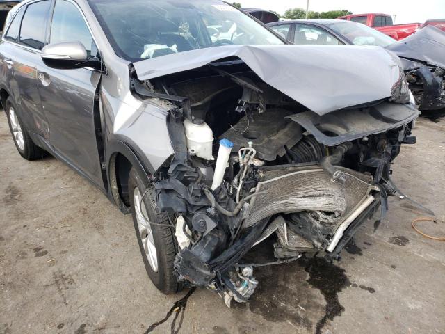 Photo 9 from auction – 2016 KIA SORENTO LX with VIN 5XYPG4A32GG007885