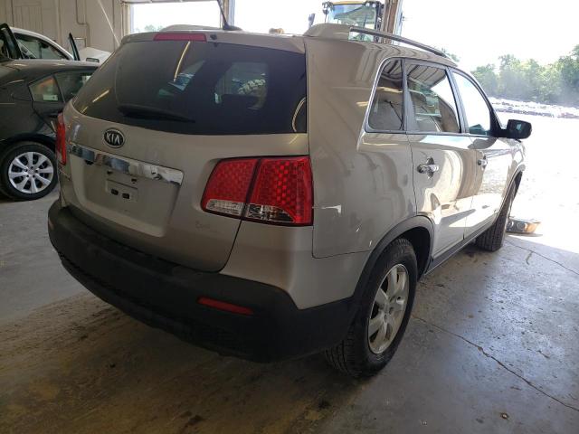 Photo 4 from auction – 2013 KIA SORENTO LX with VIN 5XYKTDA64DG374198