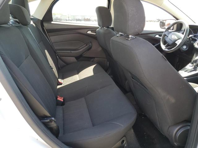 Photo 6 from auction – 2016 FORD FOCUS SE with VIN 1FADP3F29GL404632