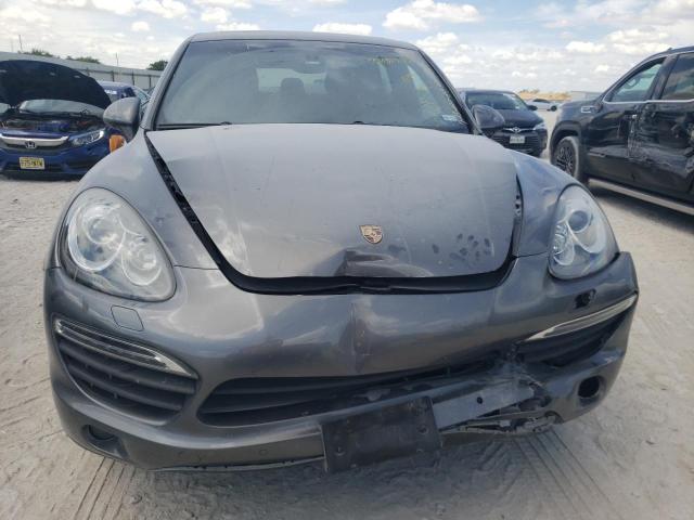 Photo 9 from auction – 2012 PORSCHE CAYENNE S with VIN WP1AE2A2XCLA93788