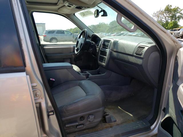 Photo 5 from auction – 2003 MERCURY MOUNTAINEE with VIN 4M2DU86W83UJ04887