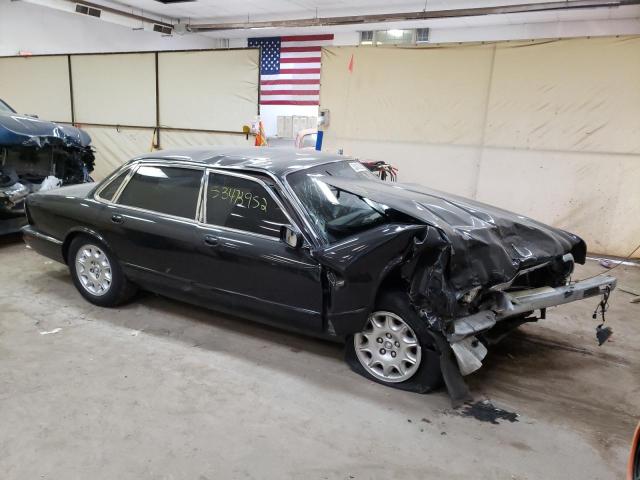JAGUAR XJ8 2000 with VIN SAJDA14C1YLF19677 - Photo from auction