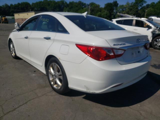 Photo 3 from auction – 2011 HYUNDAI SONATA SE with VIN 5NPEC4AC4BH219272