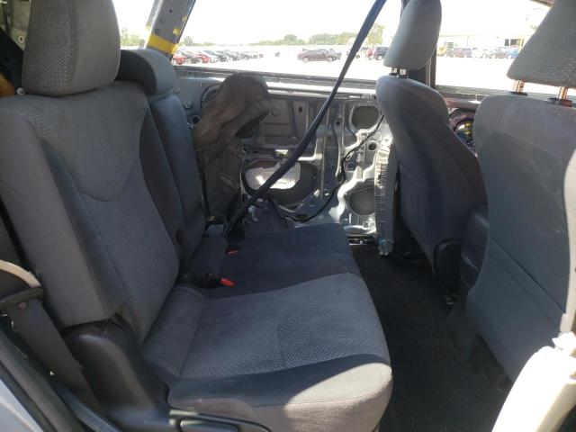 Photo 6 from auction – 2012 TOYOTA PRIUS V with VIN JTDZN3EU8C3043090