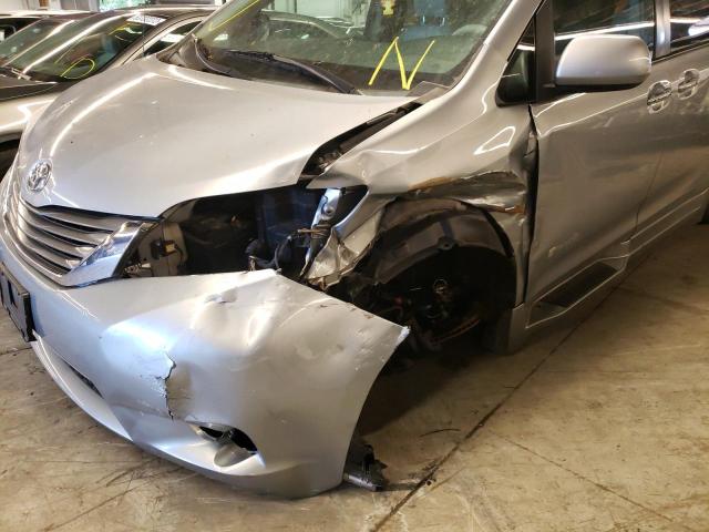 Photo 9 from auction – 2014 TOYOTA SIENNA XLE with VIN 5TDYK3DCXES461858