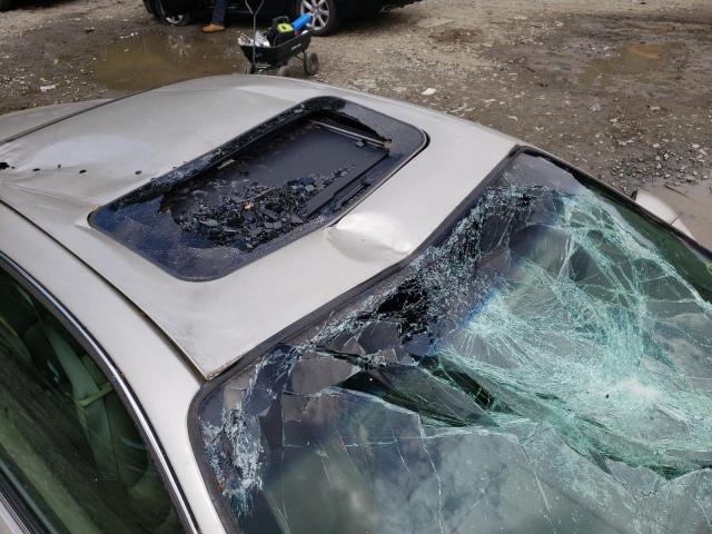 Zdjęcie 9 z aukcji – 1998 BUICK RIVIERA z VIN 1G4GD2214W4700153