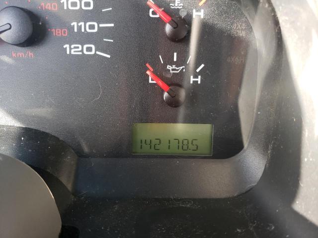 Photo 8 from auction – 2004 FORD F150 with VIN 1FTRF145X4NA61673