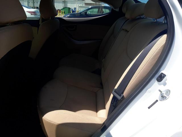 Photo 6 from auction – 2012 HYUNDAI ELANTRA GL with VIN 5NPDH4AE8CH104156