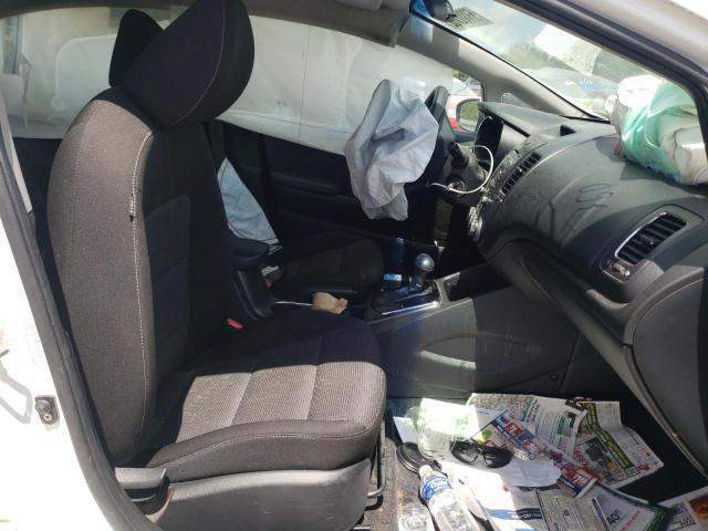 Photo 5 from auction – 2017 KIA FORTE LX with VIN 3KPFK4A71HE070665