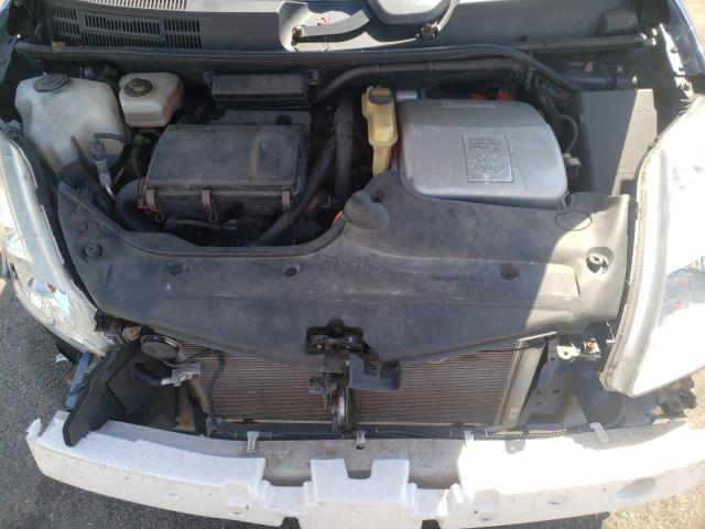 Photo 7 from auction – 2004 TOYOTA PRIUS with VIN JTDKB20U853021847
