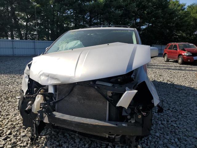 Photo 9 from auction – 2010 DODGE GRAND CARA with VIN 2D4RN5D17AR218780