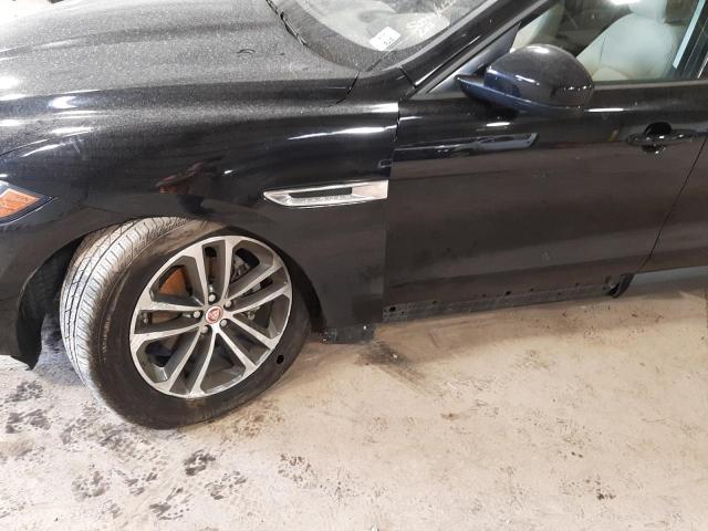 Photo 9 from auction – 2018 JAGUAR F-PACE PRE with VIN SADCJ2FX9JA279698