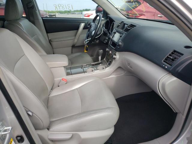 صورة رقم 5 من المزاد - 2013 TOYOTA HIGHLANDER مع VIN 5TDZK3EH2DS136456