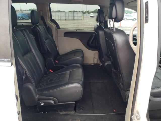 Foto 6 de la subasta – 2011 CHRYSLER TOWN & COU con VIN 2A4RR8DG2BR760081