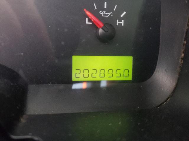 Photo 8 from auction – 2005 FORD F150 with VIN 1FTRF12215NB45049