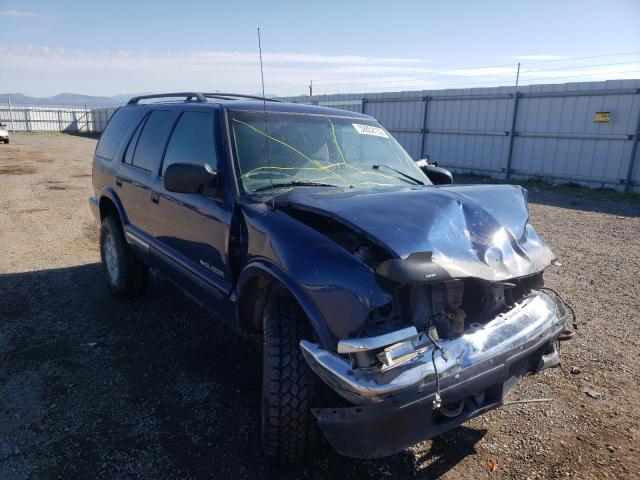CHEVROLET BLAZER 2001 with VIN 1GNDT13W112152719 - Photo from auction
