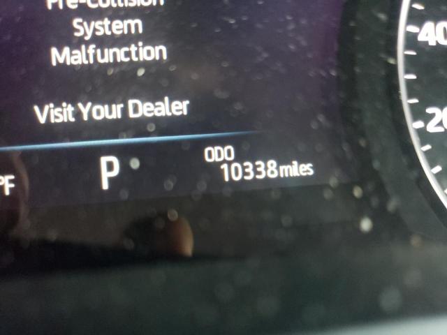 Photo 8 from auction – 2022 TOYOTA AVALON LIM with VIN 4T1DA1AB7NU012713