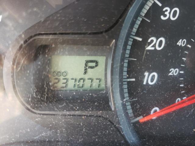 Photo 8 from auction – 2011 TOYOTA SIENNA LE with VIN 5TDKK3DC5BS053026