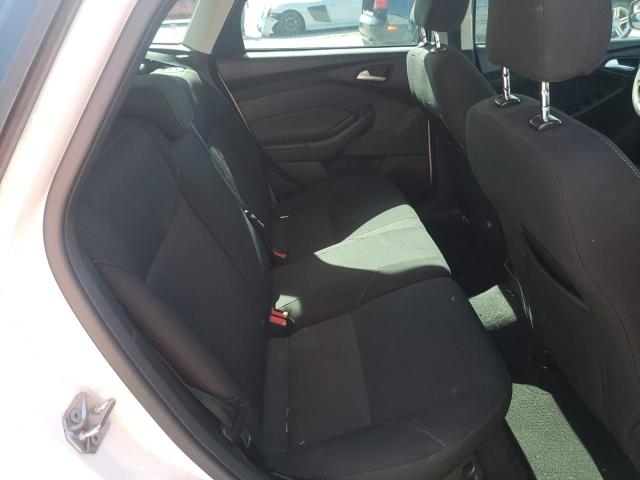 Photo 6 from auction – 2016 FORD FOCUS SE with VIN 1FADP3K26GL356609