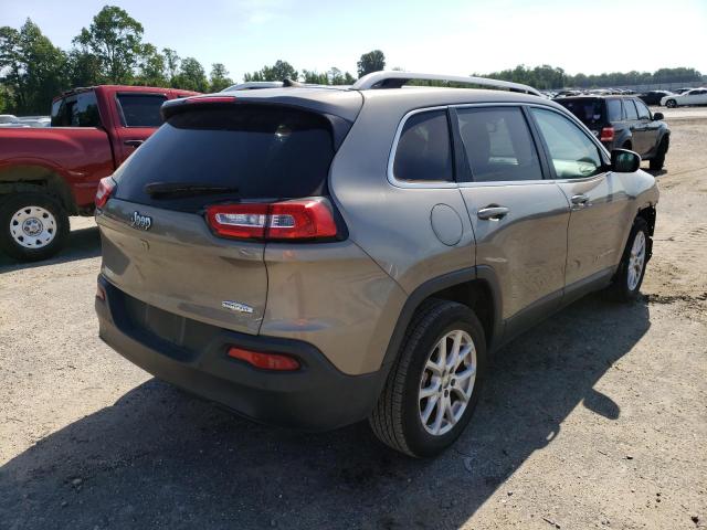 Photo 4 from auction – 2017 JEEP CHEROKEE L with VIN 1C4PJLCB9HW585566