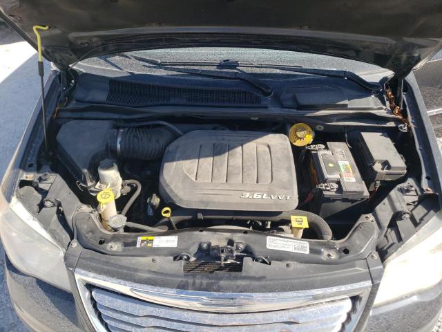 Photo 7 from auction – 2014 CHRYSLER TOWN & COU with VIN 2C4RC1CG4ER195188