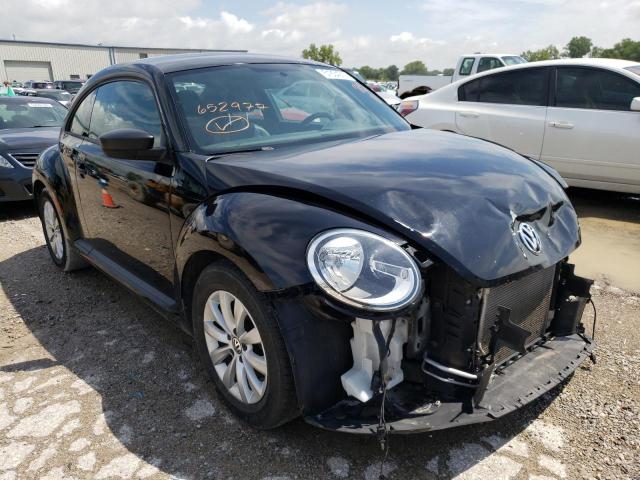 Photo 1 from auction – 2015 VOLKSWAGEN BEETLE 1.8 with VIN 3VWF17AT3FM652977