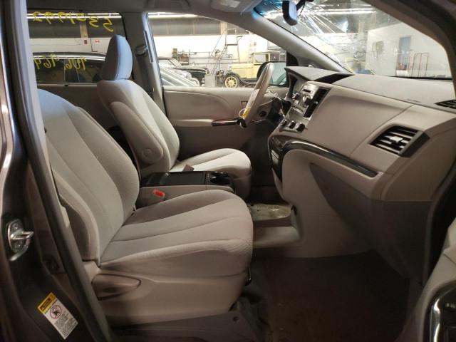 Photo 5 from auction – 2011 TOYOTA SIENNA LE with VIN 5TDKK3DC6BS103478