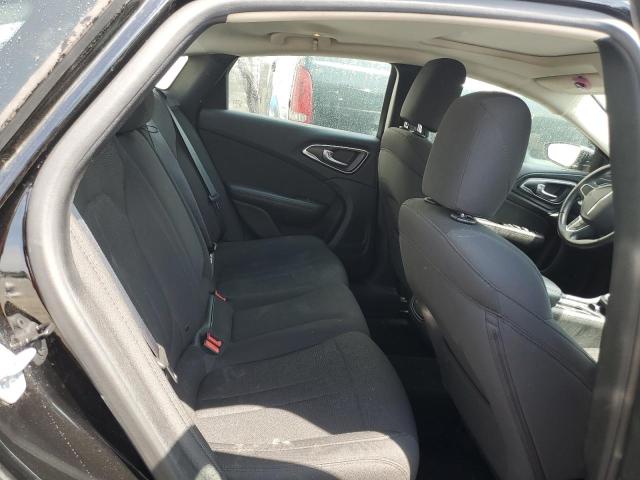 Photo 6 from auction – 2016 CHRYSLER 200 LIMITE with VIN 1C3CCCAB8GN143642