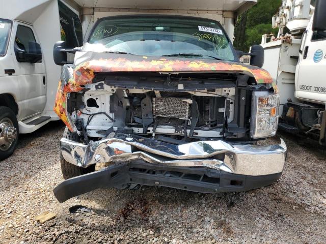 Photo 9 from auction – 2019 FORD ECONOLINE with VIN 1FDWE3F65KDC45375